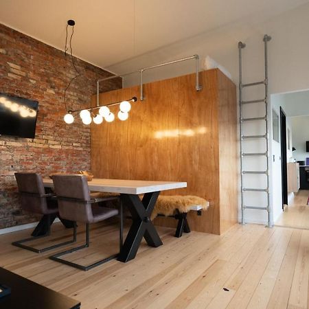 Broncks Apartment 5 - Modern 2-Bedroom In The Heart Of Tórshavn Екстериор снимка