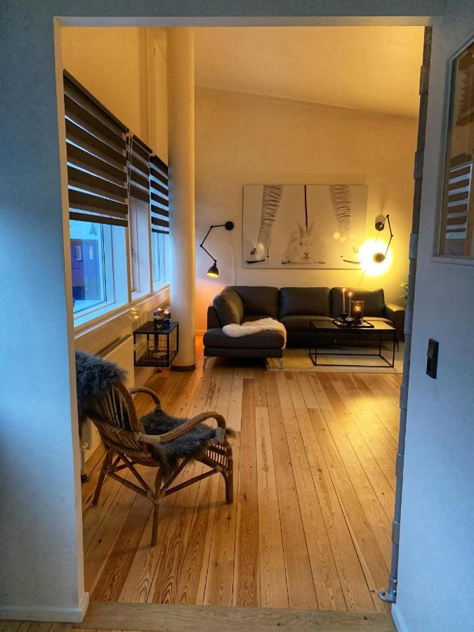 Broncks Apartment 5 - Modern 2-Bedroom In The Heart Of Tórshavn Екстериор снимка