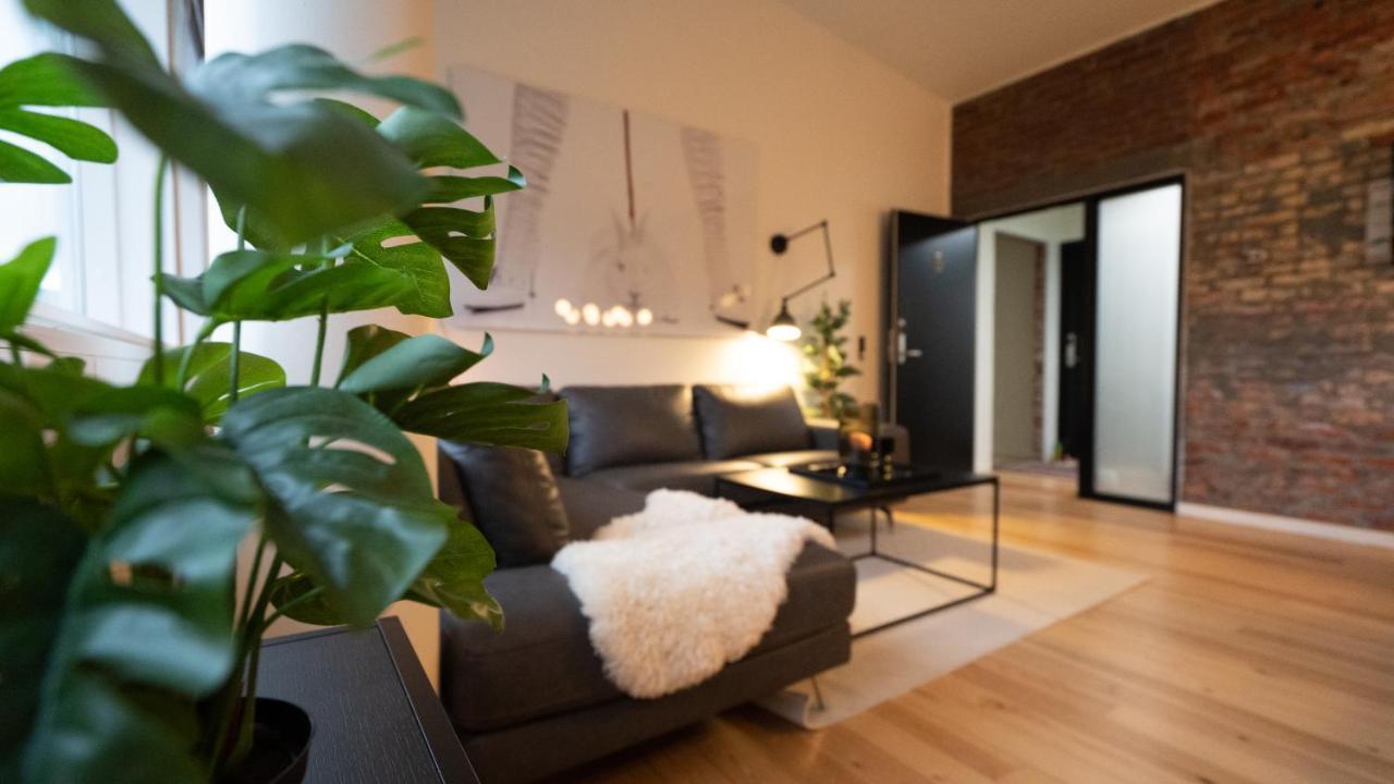 Broncks Apartment 5 - Modern 2-Bedroom In The Heart Of Tórshavn Екстериор снимка